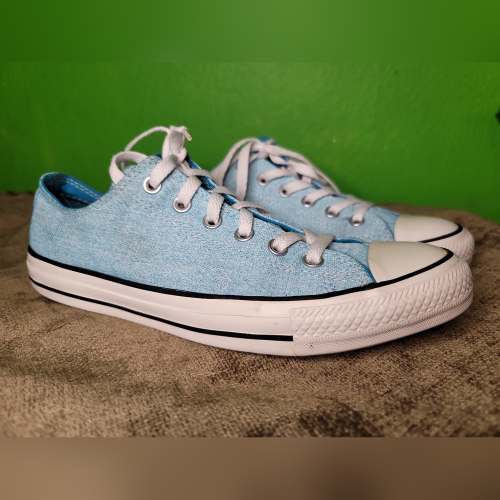 Converse Chuck Taylor Low Top Light Aqua Blue Mens 8 Womens 10 chucks mens 8